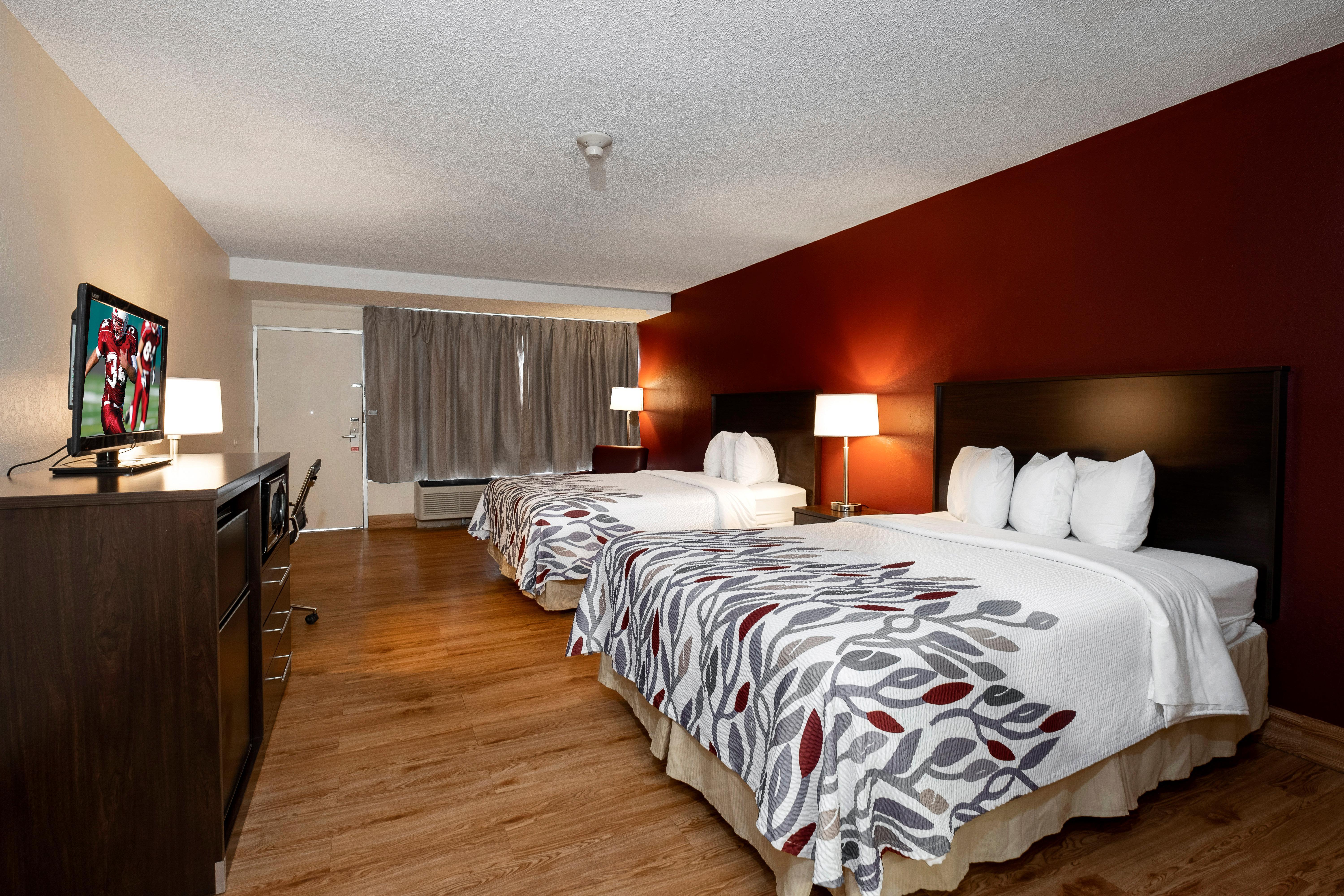 Red Roof Inn Marion, Va Bagian luar foto