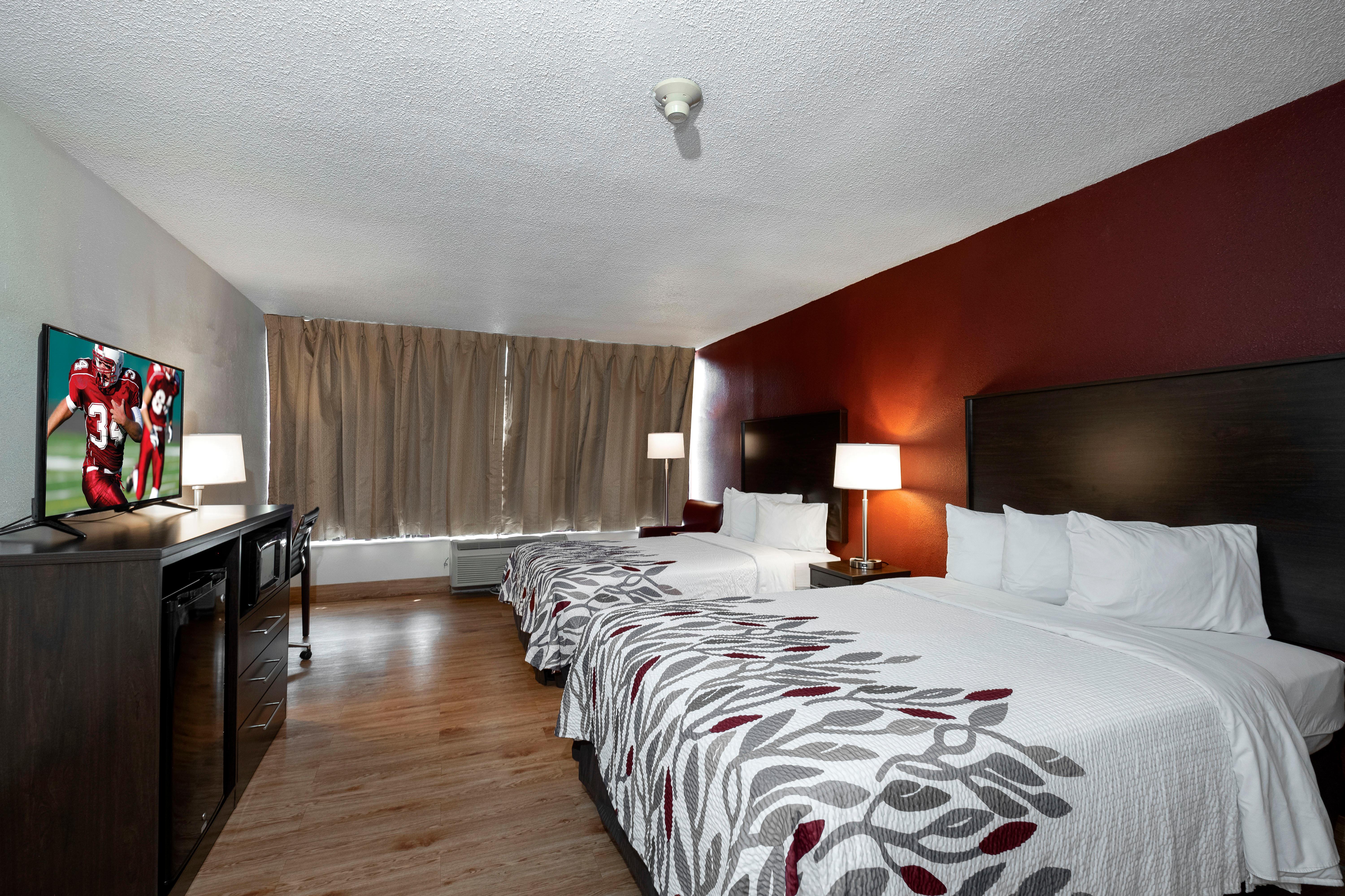Red Roof Inn Marion, Va Bagian luar foto