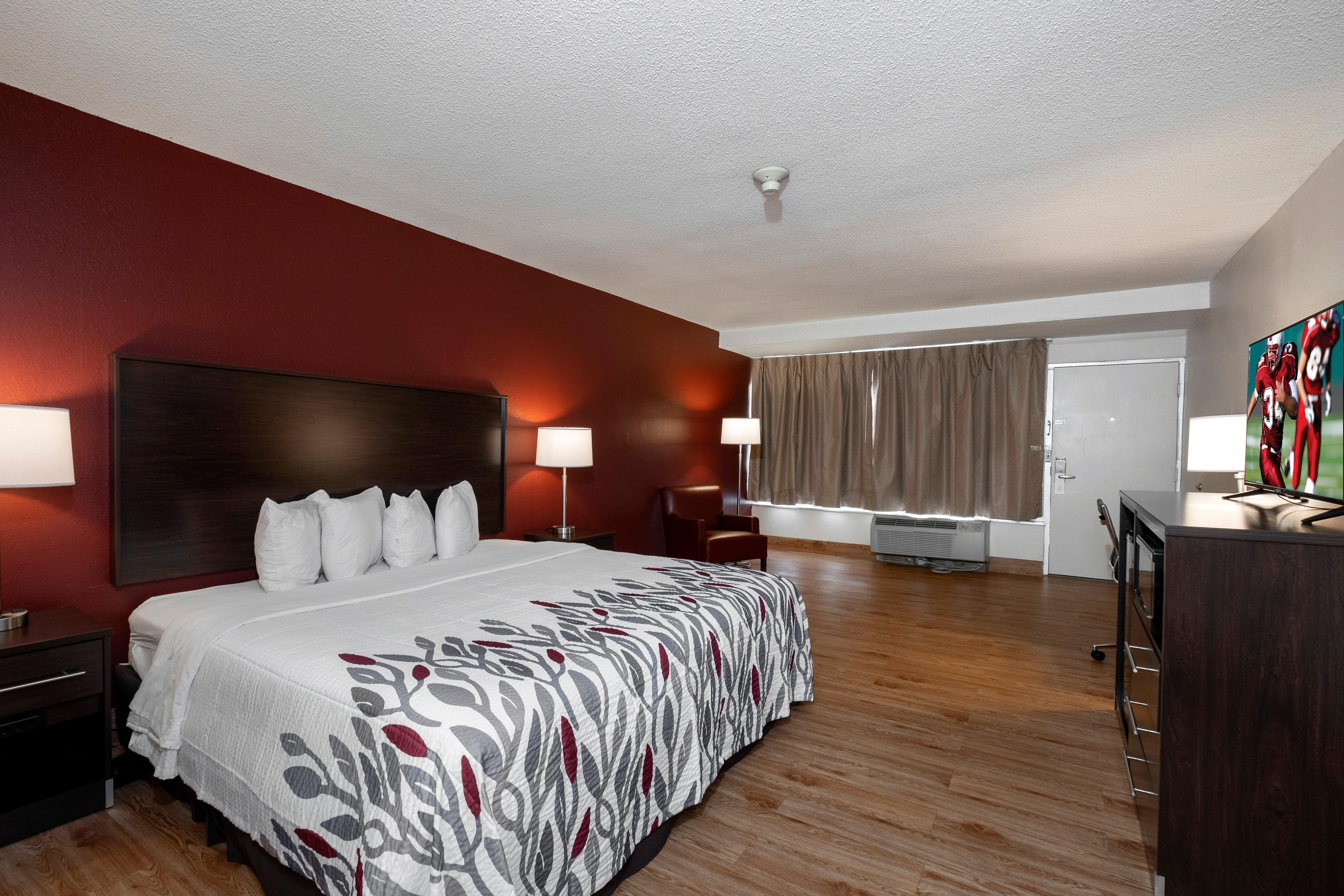 Red Roof Inn Marion, Va Bagian luar foto